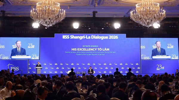 Tổng Bí thư, Chủ tịch nước Tô Lâm phát biểu dẫn đề tại Đối thoại Shangri-La lần thứ 23. (Ảnh: TTXVN)