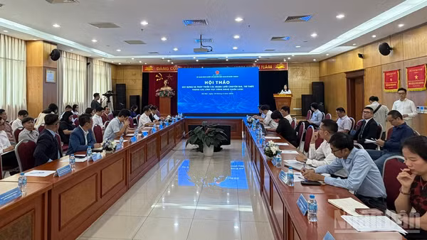 Quang cảnh Hội thảo tại Hà Nội.