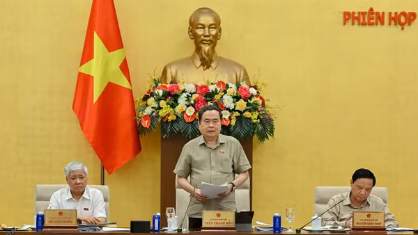 Chủ tịch Quốc hội Trần Thanh Mẫn phát biểu bế mạc Phiên họp. (Ảnh: THỦY NGUYÊN)