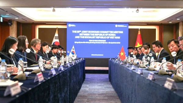 Toàn cảnh Kỳ họp lần thứ 20 Ủy ban liên Chính phủ Việt Nam-Hàn Quốc. (Ảnh: Đại sứ quán Việt Nam tại Hàn Quốc)