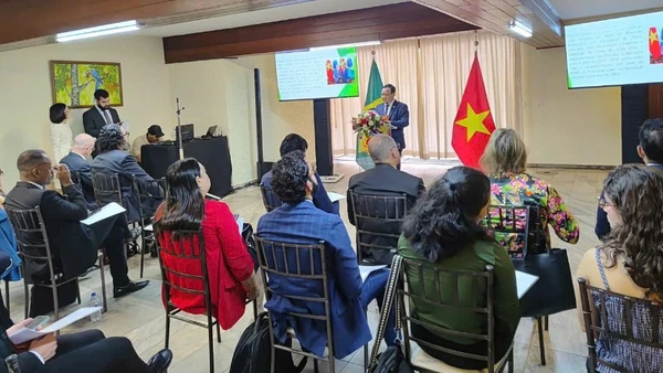 Quang cảnh Hội thảo “Cơ hội phát triển chuỗi giá trị Nông nghiệp thông minh Việt Nam-Brazil 2025".