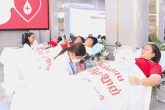 Ngày hội hiến máu năm 2025 nhận được sự hưởng ứng nhiệt tình của đông đảo người tham dự. (Ảnh: HUY VŨ)