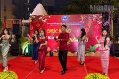 Tiết mục văn nghệ biểu diễn tại Tết Sinh viên-Chào năm mới Xuân Bính Ngọ 2026. (Ảnh: HUY VŨ)