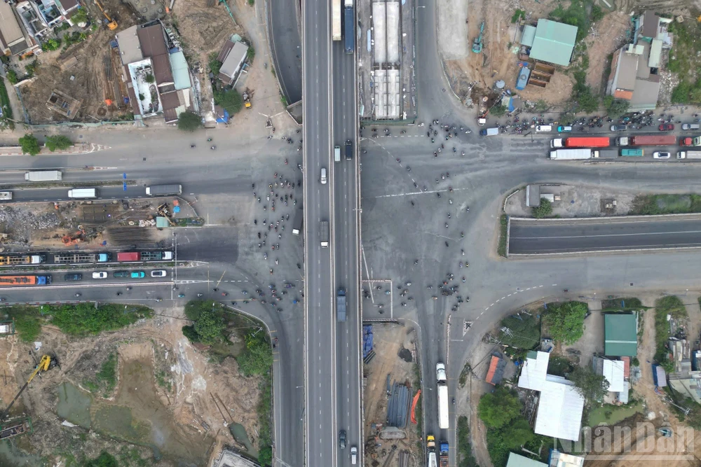 Dự án xây dựng nút giao Mỹ Thủy được xác định là một trong những công trình giao thông trọng điểm của Thành phố Hồ Chí Minh.