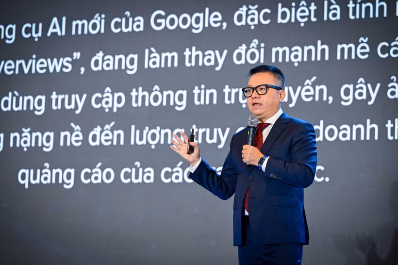 Đồng chí Lê Quốc Minh trình bày tại lễ khai mạc Diễn đàn báo chí toàn quốc 2025.