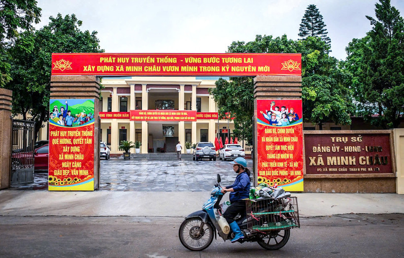 Trụ sở Đảng Uỷ - UBND xã Minh Châu ngày đầu vận hành bộ máy chính quyền hai cấp.