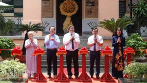 Trưng bày chuyên đề “Chủ tịch Hồ Chí Minh-Người sáng lập Báo chí Cách mạng Việt Nam”