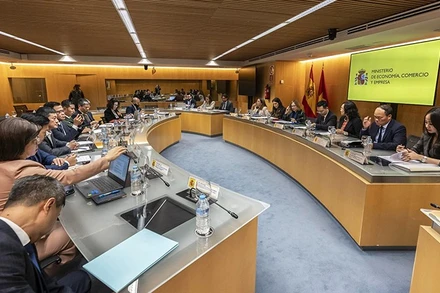 Quang cảnh khóa họp.