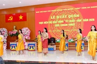 Văn nghệ tại Lễ xuất quân “Tết quân-dân” mừng Chol Chnam Thmay năm 2026. (Ảnh: PHƯƠNG VŨ).