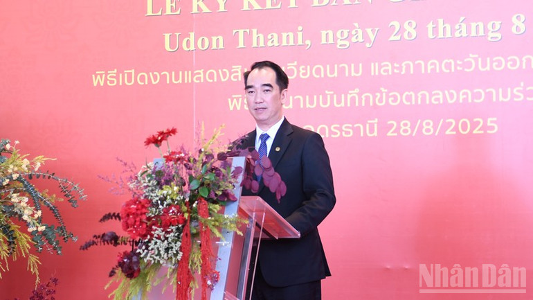 Ông Nguyễn Tri Quang nhận định, Hội chợ sẽ tạo cầu nối giao thương bền vững giữa doanh nghiệp hai nước. ndo_br_anh-5.jpg