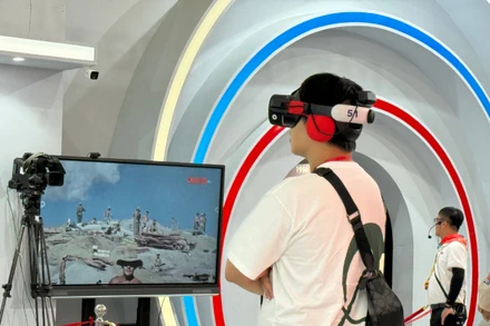 Trải nghiệm công nghệ tại Triển lãm Thành tựu kinh tế - xã hội của đất nước "80 năm hành trình Độc lập - Tự do - Hạnh phúc".