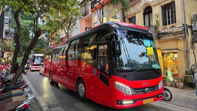 Tăng cường quản lý, giám sát hoạt động của phương tiện và đội ngũ lái xe thông qua dữ liệu thiết bị giám sát hành trình. 1000032373.jpg