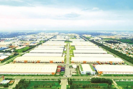 Các khu công nghiệp hiện hữu tại tỉnh Bình Dương sẽ được nâng cấp theo hướng khu công nghiệp xanh, sinh thái và thông minh. Trong ảnh: Một góc Khu công nghiệp Việt Nam - Singapore 2 tại tỉnh Bình Dương.