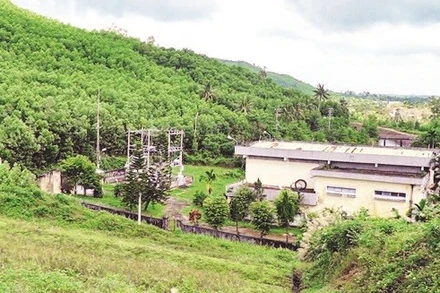 Một góc Nhà máy thủy điện Phú Ninh.