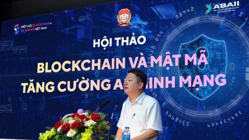 Chuyên gia cảnh báo rủi ro an ninh mạng và cơ hội nghề nghiệp blockchain tại hội thảo ABAII Unitour