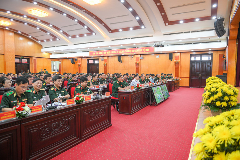 Các đại biểu tham dự Hội nghị. hoi-tao-bttm-5214-1.jpg