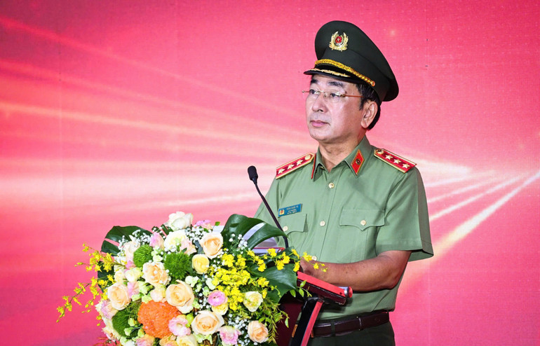 Thượng tướng Trần Quốc Tỏ, Ủy viên Trung ương Đảng, Thứ trưởng Công an phát biểu tại sự kiện. z6912674165388-ae3b62ded406ffe241d0903015223cba.jpg