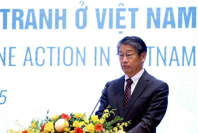 Herr ITO Naoki, Japans ekstraordinære og befullmektigede ambassadør i Vietnam, talte. dai-su-nhat-ban.jpg