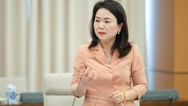 Phó Giáo sư, Tiến sĩ Nguyễn Thị Nga, Trưởng bộ môn Luật Đất đai, Trường đại học Luật Hà Nội. cfo-nga-2851.jpg
