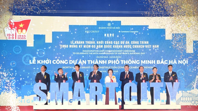 Thành phố thông minh Bắc Hà Nội là một trong 80 dự án trọng điểm quốc gia được chọn khởi công chào mừng kỷ niệm 80 năm Quốc khánh Việt Nam. 4-2337.jpg