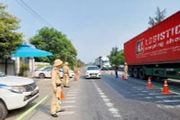 Cảnh sát giao thông Quảng Trị triển khai đồng loạt các tổ tuần tra kiểm soát bảo đảm an toàn giao thông. 