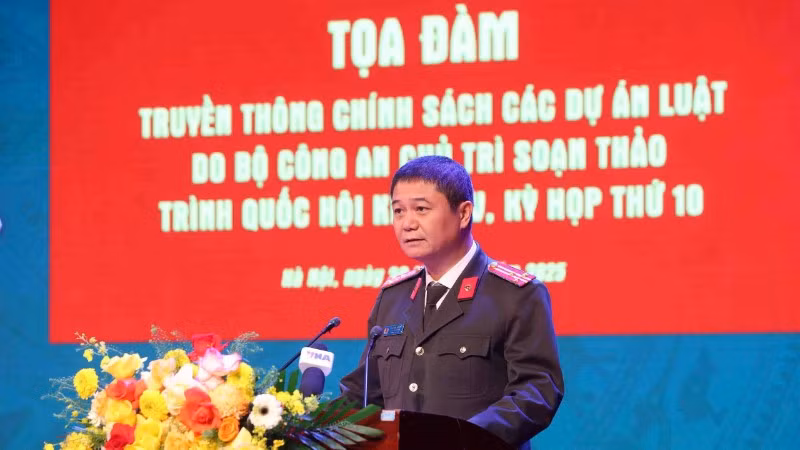 gen-h-z7244514432163-9e10a3dbad94dbf0291a2675b2afdc3c-273.jpg