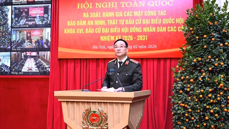 Thượng tướng Phạm Thế Tùng chủ trì hội nghị.