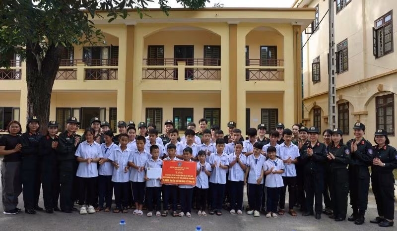 gen-o-z6820304032148-6d3dcc9821380bab5e92dfa1160ba566.jpg