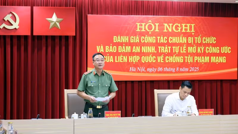 Thứ trưởng Phạm Thế Tùng phát biểu chỉ đạo hội nghị.