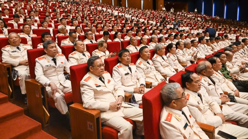 Các thế hệ lực lượng An ninh nhân dân tại Lễ kỷ niệm 80 năm Ngày truyền thống. 