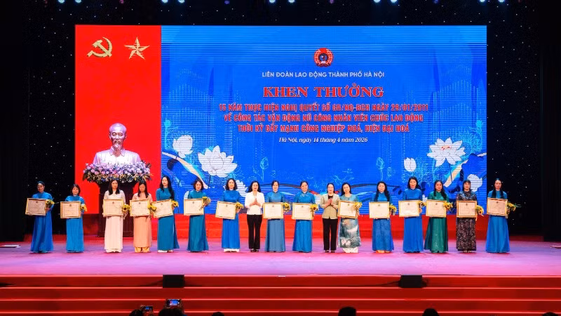 gen-h-z7724328871943-a5857e346e396e96739cdfef36136793-7000.jpg