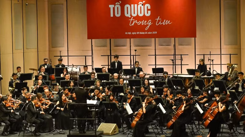  Chương trình nghệ thuật đặc biệt “Tổ Quốc trong tim”. (Ảnh: DUY LINH)