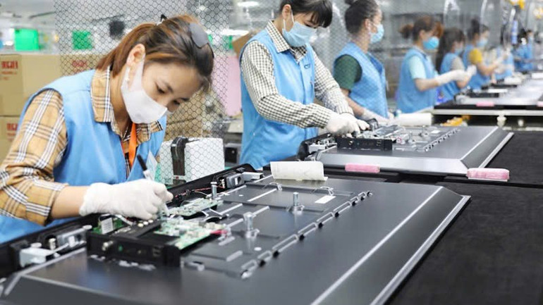 Quảng Ninh vẫn duy trì tốc độ tăng trưởng kinh tế cao, đạt 11,03%, trong 6 tháng năm 2025. kcn.jpg