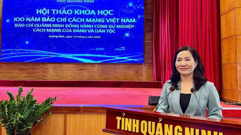Phó chủ tịch Ủy ban nhân dân tỉnh Quảng Ninh Nguyễn Thị Hạnh phát biểu bế mạc Hội thảo. ht-3.jpg
