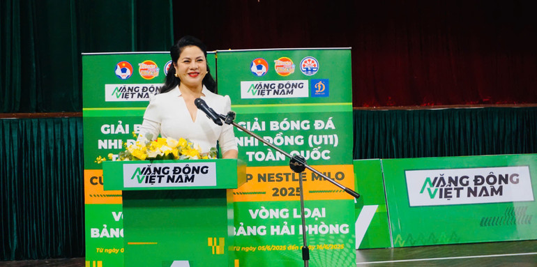 Bà Trần Thị Hoàng Mai, Giám đốc Sở Văn hoá, Thể thao và Du lịch thành phố Hải Phòng. 48b5e45c469af2c4ab8b.jpg