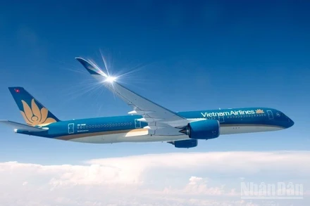 Vietnam Airlines công bố mở đường bay thẳng kết nối Hà Nội và Amsterdam từ tháng 6/2026, đánh dấu lần đầu tiên Việt Nam có đường bay trực tiếp tới Hà Lan.
