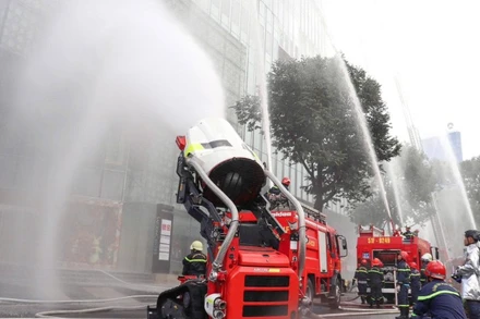 PC07 triển khai một hoạt động diễn tập phòng cháy, chữa cháy và cứu hộ, cứu nạn trên địa bàn thành phố. (Ảnh: PC07)