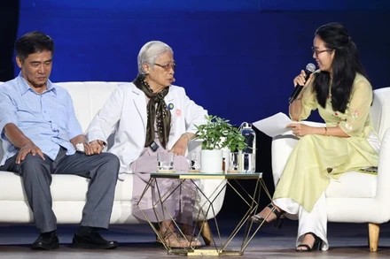 Cuộc trò chuyện giữa bà Nguyễn Trình Thùy Trang, Phó Tổng Giám đốc Coteccons phụ trách khối Vận hành và Tiến sĩ, bác sĩ Phan Thị Hồ Hải.