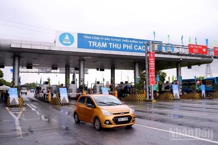 Quy định bắt buộc định danh tài khoản giao thông giúp tạo hành lang pháp lý an toàn, minh bạch hóa dòng tiền, bảo vệ người dân trước các rủi ro tài chính.