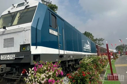 Tổng công ty Đường sắt Việt Nam tham gia triển lãm tại Phân khu ngoài trời.