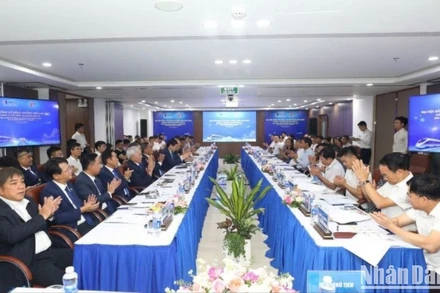 Đại hội đồng cổ đông thường niên năm 2025 của Tập đoàn Đèo Cả, nhằm thông qua kế hoạch phát triển trong giai đoạn tiếp theo.