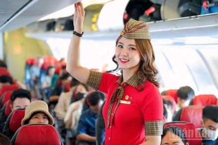 Vietjet mở bán triệu vé giảm tới 100% trong 3 ngày vàng khuyến mãi hấp dẫn, mang đến cơ hội bay khắp trong và ngoài nước.