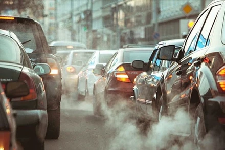 Hiện nay, Việt Nam đang ở giai đoạn áp dụng việc dán nhãn năng lượng và thử nghiệm khí thải mức 5 đối với xe ô-tô con loại từ 9 chỗ trở xuống được sản xuất, lắp ráp từ linh kiện rời, hoàn toàn mới hoặc nhập khẩu chưa qua sử dụng.