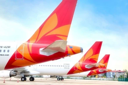 Cục Hàng không Việt Nam đã chính thức cấp đồng thời Giấy chứng nhận Người khai thác tàu bay (AOC) và Giấy chứng nhận Tổ chức huấn luyện hàng không (ATO) cho hãng hàng không Sun PhuQuoc Airways (SPA).