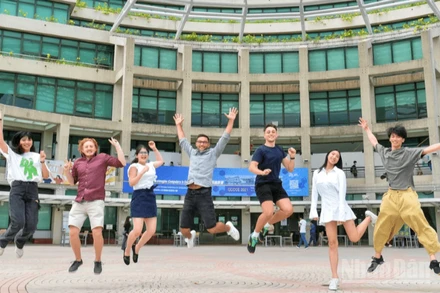 Hồng Kông (Trung Quốc) có môi trường giáo dục hiện đại với nhiều lựa chọn hấp dẫn đối với học sinh, sinh viên.