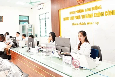 Trung tâm Phục vụ hành chính công phường Cam Đường được đặt tại nhiều địa điểm để phục vụ người dân.