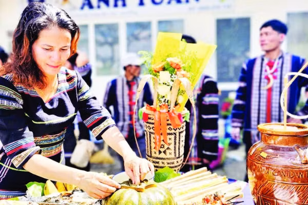 Hấp dẫn ẩm thực của người Cơ Ho dưới chân núi Lang Biang.