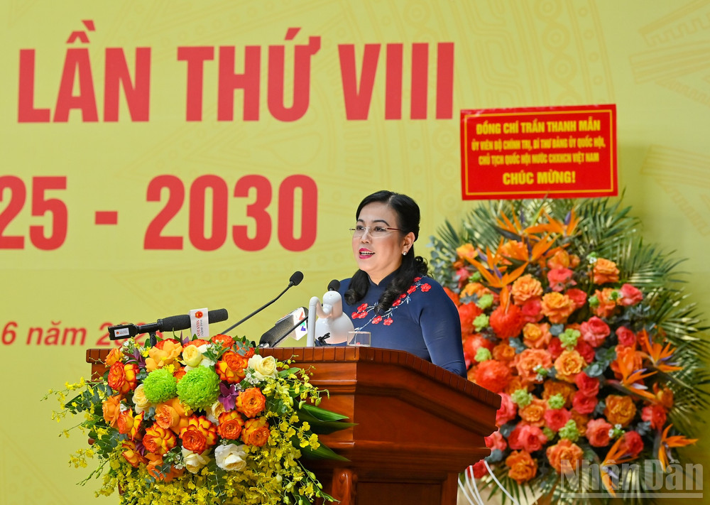 Chủ nhiệm Ủy ban Công tác đại biểu Nguyễn Thanh Hải công bố Quyết định của Đảng ủy Quốc hội. ndo_br_bnd-5324.jpg