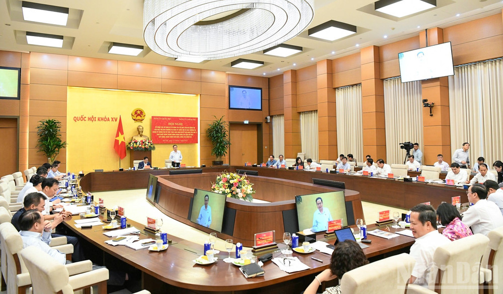Quang cảnh hội nghị tại Nhà Quốc hội. ndo_br_6-0207.jpg