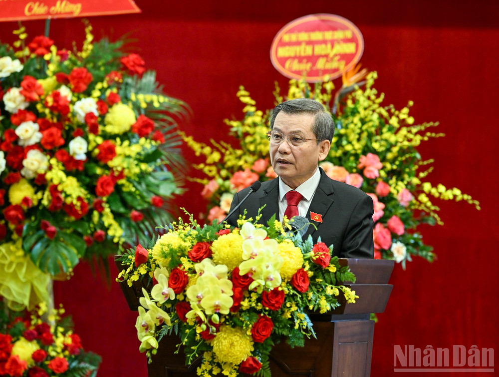 Chánh án Tòa án nhân dân tối cao Lê Minh Trí phát biểu khai mạc Đại hội. ndo_br_5-2482.jpg